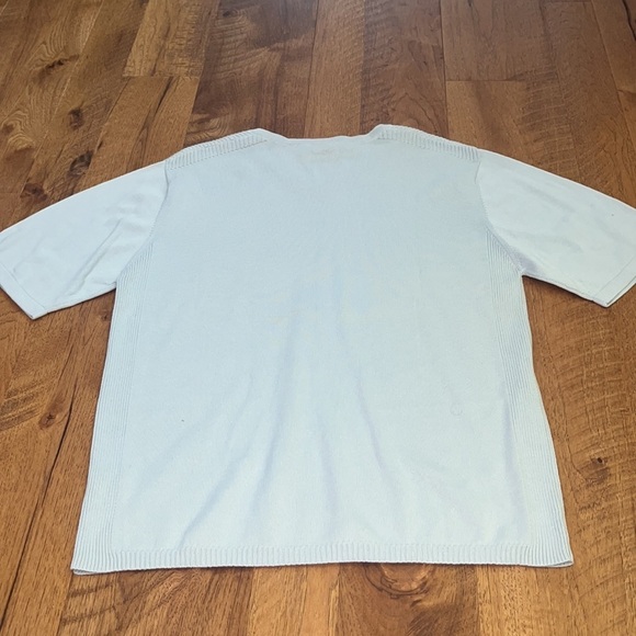 GUESS Woman’s Short Sleeve Sweater Size XXL - Picture 5 of 7